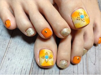 ラウト デコレーションアンドネイルサロン(Lauto Decoration&Nail Salon)/タイダイ柄フットネイル