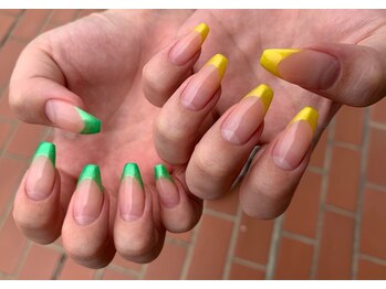 ネイル シスター(nail sister)/黄×緑フレンチネイル