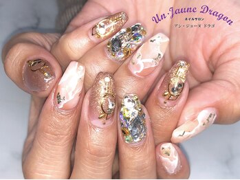 アン ジョーヌドラゴ/【自爪ネイル】天然石ネイル