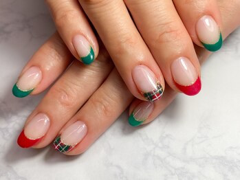 フィルインでクリスマスネイル