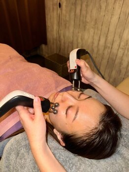 バナナ(Banana)の写真/身体の仕組みを熟知したプロが手掛ける本気の小顔フェイシャル♪小顔マッサージも行う事で1度の効果を増加!