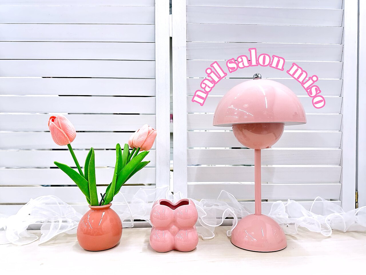 ♡ミシャコシャ壁掛けミラーピンク髪の可愛い女の子作家陶器作家置物作家ぬいぐるみ ♡ミシャコシャ壁掛けミラーピンク髪の可愛い女の子作家陶器作家置物