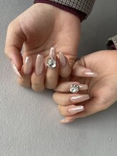 ロミー(Rommy)/シンプルビジューネイル