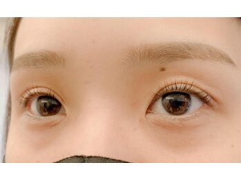 ハットウ(HATTO)/まつげパーマ＋眉カット