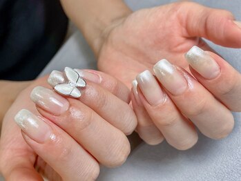 ラフィーナ(RAFFINA)/