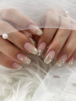 ミア(Mia)/キラキラネイル