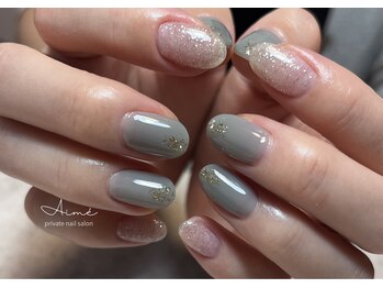 エメ(Aime)の写真/シンプルだけどトレンドを取り入れたニュアンスネイルが得意♪丁寧なカウンセリングで理想の指先に☆