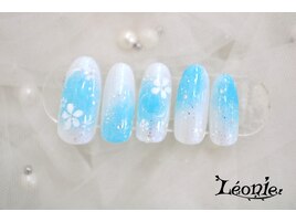 フラワー×チーク風ネイル
