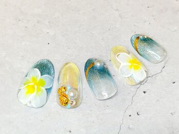 ルアナ(Luana.)/プルメリアネイル