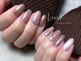 大人キレイ　マグネットネイル