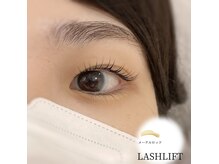 アイラビューティ まつげ 中目黒(ISLA BEAUTY)の雰囲気（タレ目デザイン/束感/ワンホン/メーテルロッド/アイライン効果）