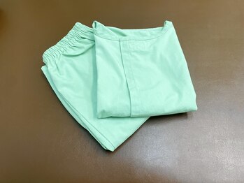 ワセダ接骨鍼灸マッサージ院/施術着をご用意