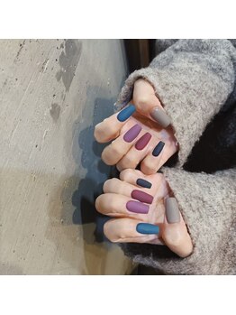 イロハネイル(IROHA NAIL)/