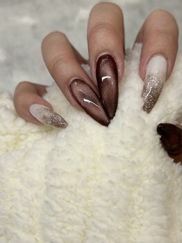 エーナイン 卸町店/スタッフネイル