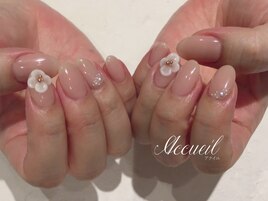 エンボスフラワーネイル