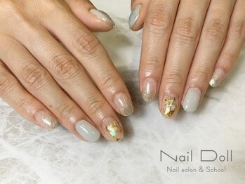 ネイルドール(Nail Doll)/シェルラメ夏ネイル