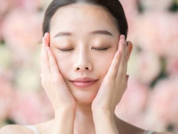 カオリン(顔凛)の写真/変化が凄い!圧倒的技術力【小顔矯正×究極のフェイシャルケア】”お顔の土台”から整え艶めくお肌・小顔へ!