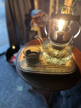 ツキヨミ 天文館(TUKIYOMI)/心落ち着くハーブティーを