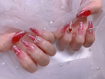 スノーネイルサロン 新宿店(Snow nail salon)の写真/繊細なア-トはスノ-ネイルで決まり★定額コ-ス/持ち込みパーツのせ放題コ-スが人気◎手描きア-トも対応可☆