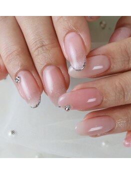 ネイルサロンアンドスクール バニラ(nailsalon&school VANILLA)の写真/【雑誌掲載の常連サロン】綺麗な艶と形が長持ち/大人上品デザインパラジェル/マグネット/フィルイン