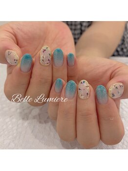 ベル ルミエール(Belle Lumiere)/押し花ネイル♪