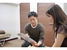 アジャストルームカイロプラクティック 東陽町院/丁寧なカウンセリングをします♪