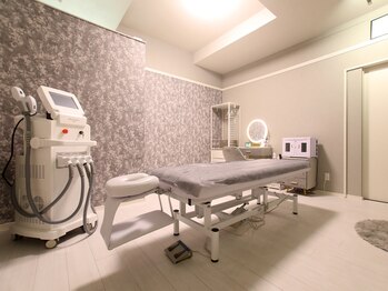 シャルーム(Charoome)/モノトーンで統一された店内☆