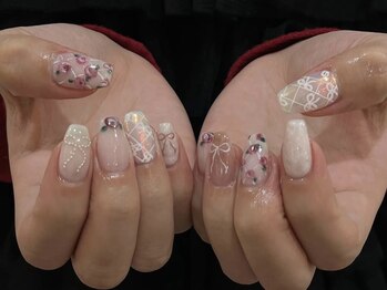 ジェミーネイル シンジュク(Jemiy nail shinjuku)/【Airi】手描きリボンバラ
