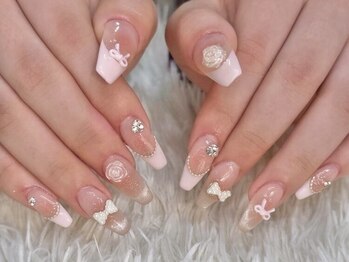 ウタシロイロの写真/【長さ出し可能★】デザインの幅が広がる!!スラっと綺麗な指先に…♪爪にお悩みがある方にもおすすめ◎