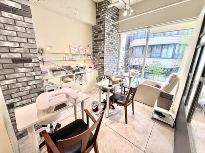 ネオリーブルカ 御茶ノ水店(Neolive Luca)の写真