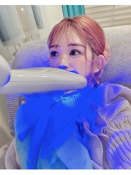 ティンクルホワイト 上尾店/モデルさん照射中!