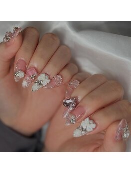アミネイル(Ami Nail)/ワンホンガーリーネイル