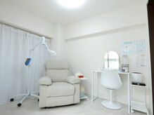 ルアナ(Luana)の雰囲気（白を基調とした清潔感のある店内*）