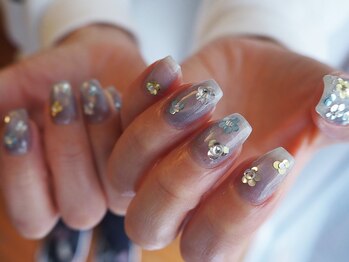 ラブル オモテサンドウ(Lovl Omotesando)/お花ホログラム