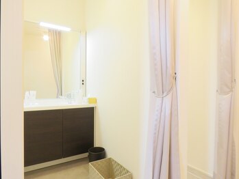 ミノリノモリ(Minorinomori)/内観（メイクルーム）