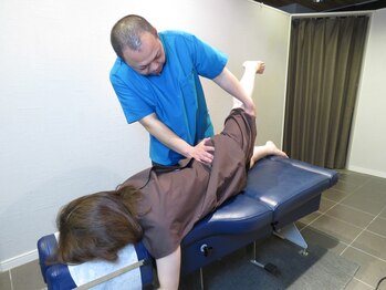 カツ整体院/施術