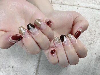 ネイルアンドアイラッシュサロン エスポアール(nail&eyelash salon espoir)/手描き風ハートネイル75分コース