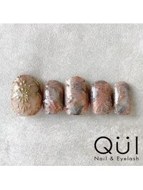 ニュアンスネイル