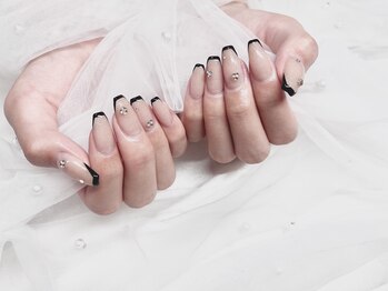 マイマイネイル(maimai nails.)/【132】スキニーフレンチ*