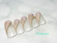 フランセス(Frances)/キレイ目斜めフレンチ