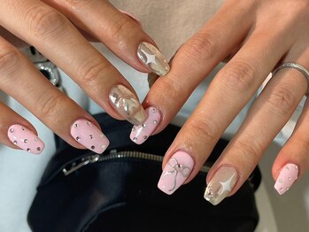 エクリュ(ecru.)/リボン&ミラーネイル