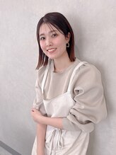 シル 豊中(Cil) 林 アイリスト