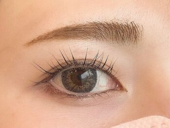ティアラ(Tiara)の写真/話題沸騰☆【待望の取れない美眉エステ】自分に似合う眉で新しい自分に！♪3Dアイブロウリフト