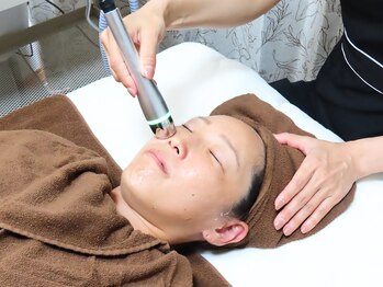 ジーサララ 用賀店(G.Sarara)/毛穴汚れごっそり韓国LDM