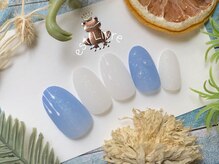 エストリブレ(estLivre)/水滴ネイル