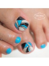 ジュジュ(Juju)/プッチ柄柄フットネイル