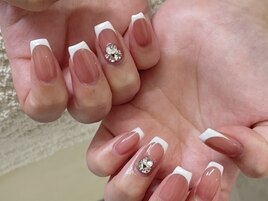 白フレンチネイル