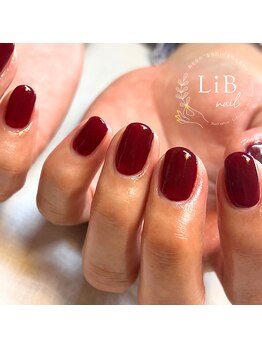 秋のボルドーネイル