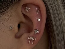 リノプラス(Lino+)/耳ツボジュエリー