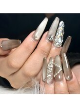 シェリル(Cherir)/ハートネイル